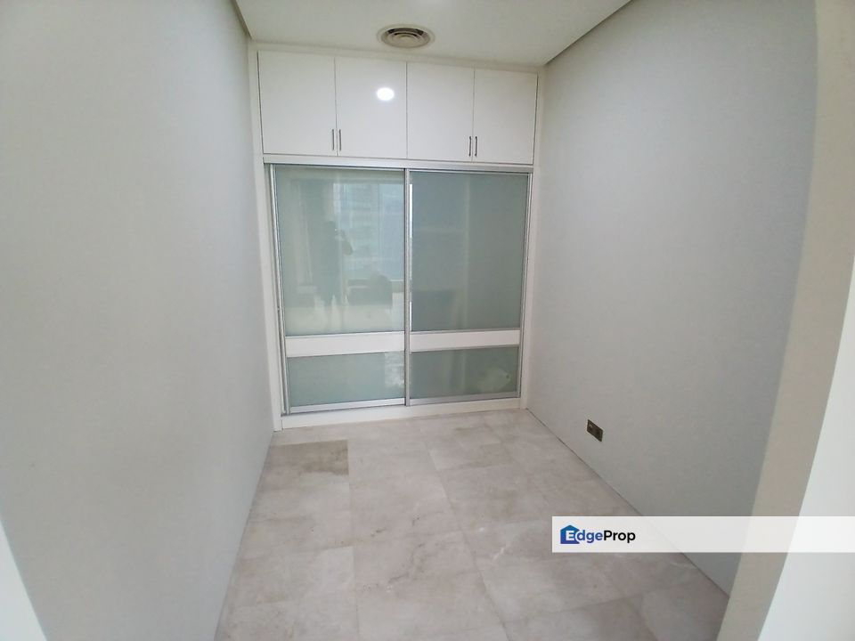 3 mins walking to Pavilion Mall, Kuala Lumpur, KLCC