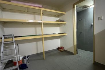 Impiana on the Waterfront