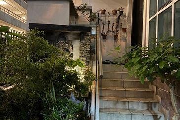 Exquisite 3-Storey Semi-D | Saville @ The Park, Bangsar