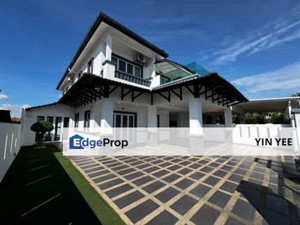 Beautifully Renovated & Extended 2-Storey Semi-D | Move-in Ready | 4R3B | 320sqm Land | RM1.68M Only!, Selangor, Puchong South