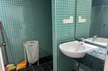 Holiday Place, Ampang – Freehold City-Fringe Living at RM380K only 