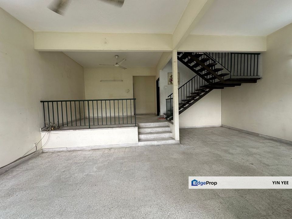 Rare original 2-storey home in SS2 Sea Park – a prime spot with excellent potential to design and build the dream home you and your family will love., Selangor, Petaling Jaya