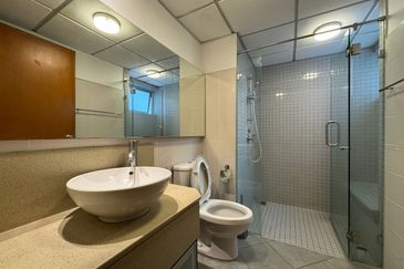 Kiara Designer Suites