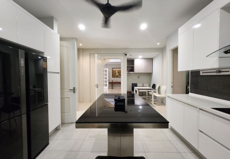 The Residence, Mont Kiara