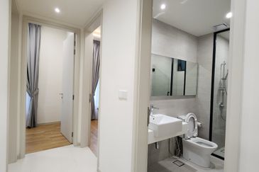 Residensi Solaris Parq