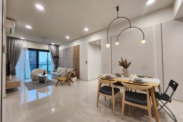 Residensi Solaris Parq