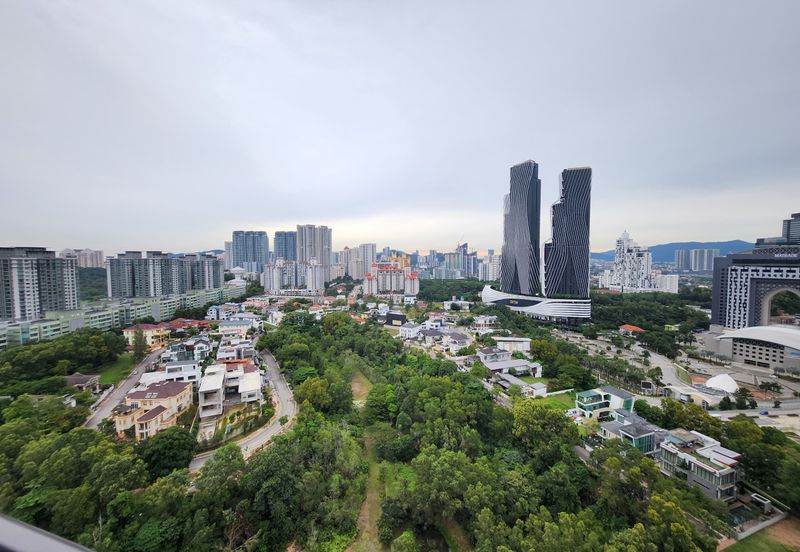 Residensi Solaris Parq