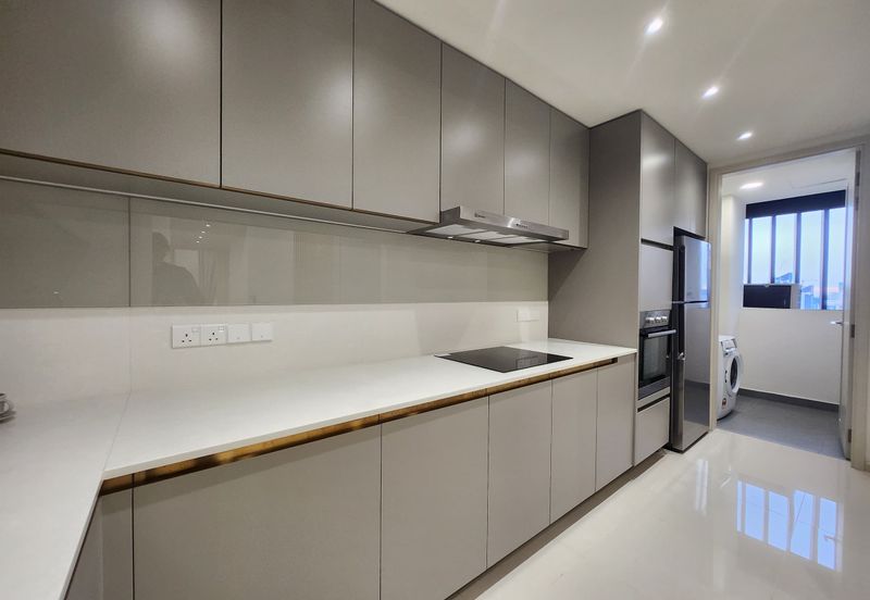 Residensi Solaris Parq