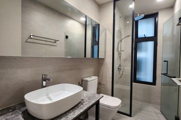 Residensi Solaris Parq