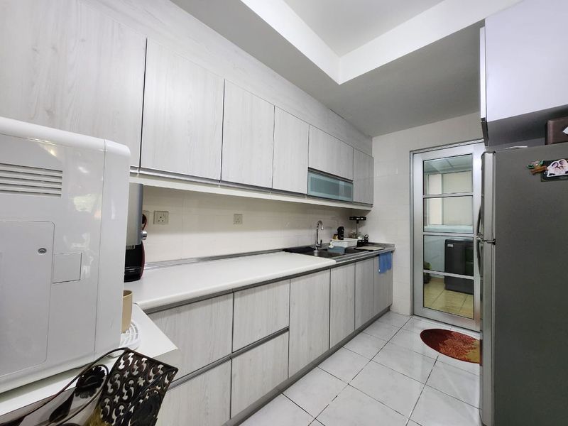 3 Bedrooms fully furnished for rent, Kuala Lumpur, Mont Kiara