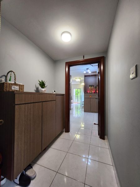 3 Bedrooms fully furnished for rent, Kuala Lumpur, Mont Kiara