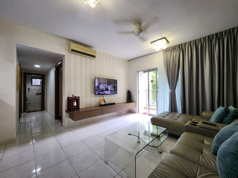 3 Bedrooms fully furnished for rent, Kuala Lumpur, Mont Kiara