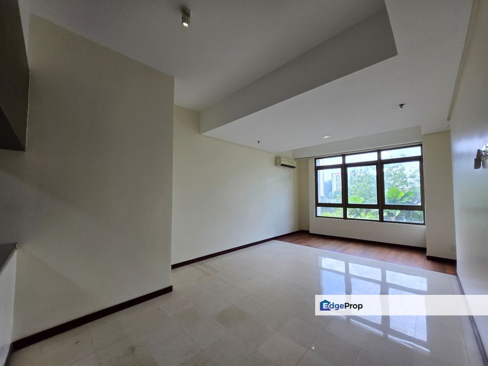 Partial furnished 1 bedroom for sale, Kuala Lumpur, Mont Kiara