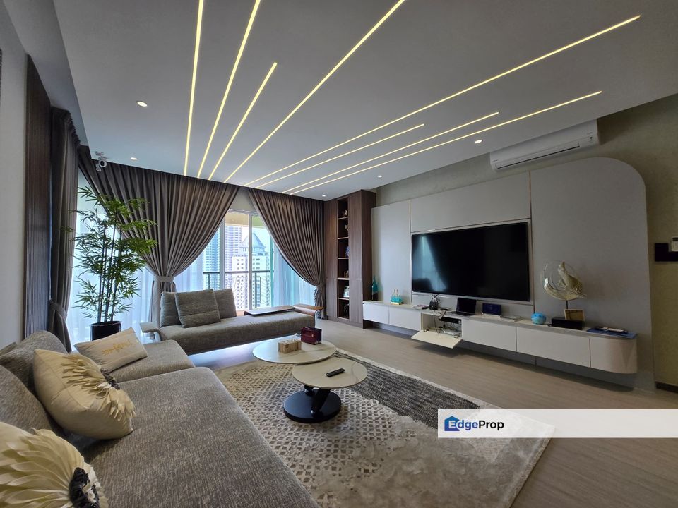 Newly Renovated ID unit For Sale, Kuala Lumpur, Mont Kiara