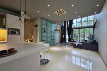 Symphony Hills Schumann