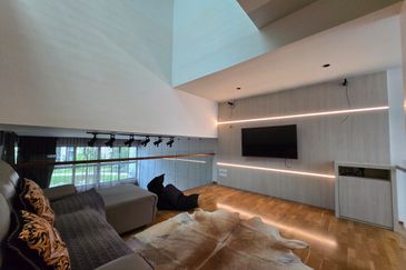 Symphony Hills Schumann