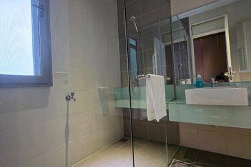 Symphony Hills Schumann