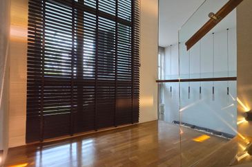 Symphony Hills Schumann