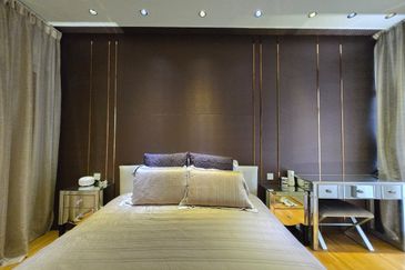 Symphony Hills Schumann