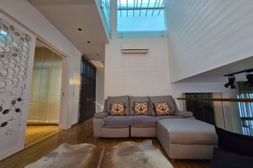 Symphony Hills Schumann