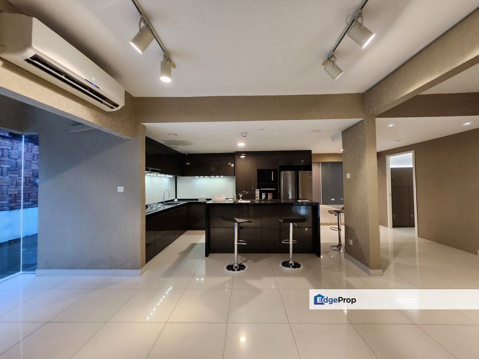 Directly facing & walkable to Bangsar Shopping Centre (BSC), Kuala Lumpur, Bangsar