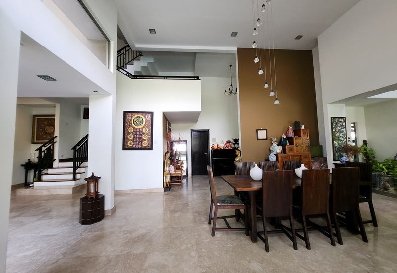 Changkat Kiara Surya