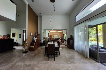 Changkat Kiara Surya