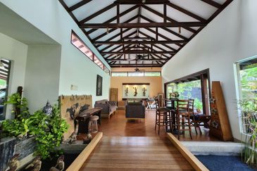 Changkat Kiara Surya