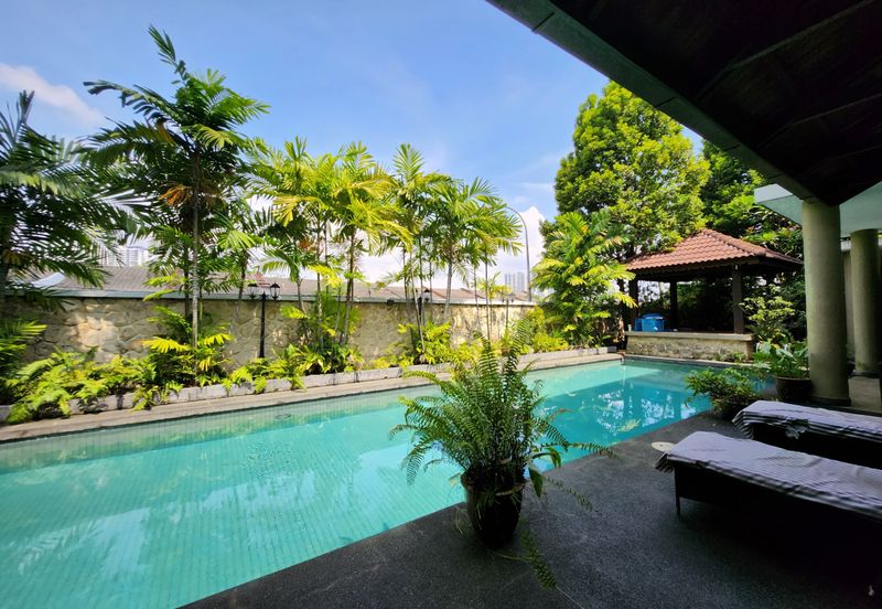 Changkat Kiara Surya