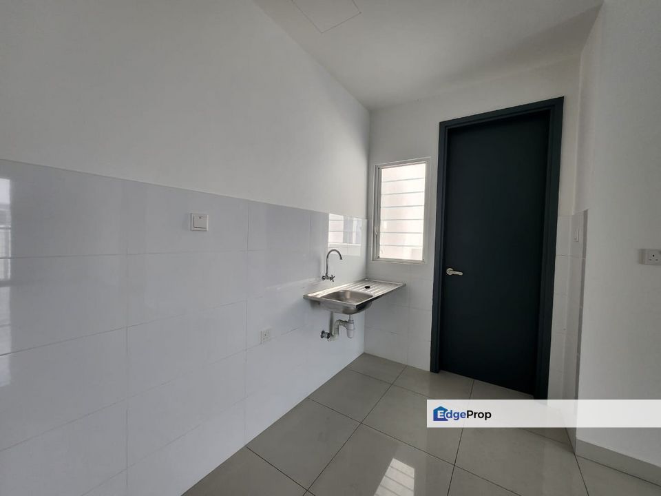 3 Bedrooms good deal! 780, Kuala Lumpur, Mont Kiara