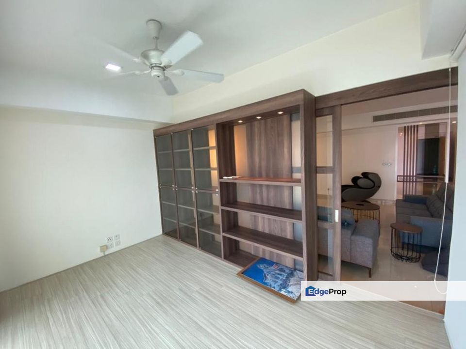 Spacious 4 bedrooms for sale, Kuala Lumpur, Mont Kiara