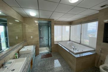 10 Mont Kiara (MK10)