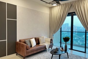 Residensi Solaris Parq