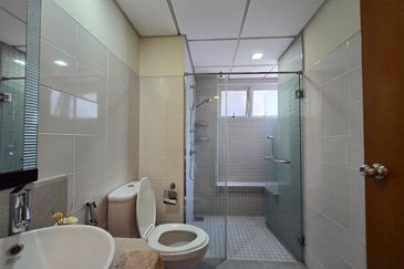 Kiara Designer Suites