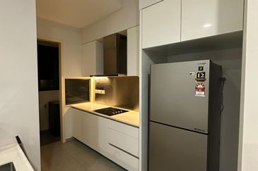 Petalz Residences (Residensi Rimbunan)