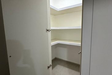 Petalz Residences (Residensi Rimbunan)