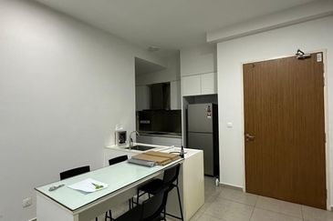 Petalz Residences (Residensi Rimbunan)