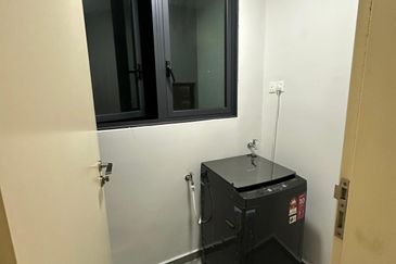 Petalz Residences (Residensi Rimbunan)