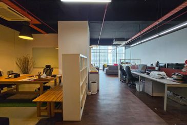 The Vertical Business Suites