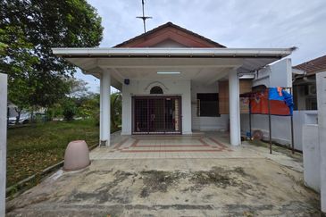 Seksyen 4, Kota Damansara