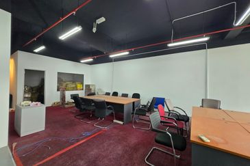 The Vertical Business Suites