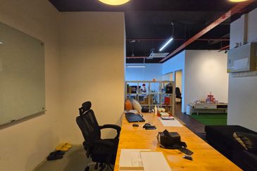 The Vertical Business Suites