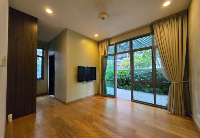 The Residence, Mont Kiara