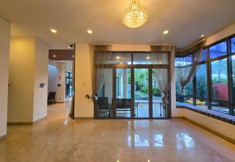 The Residence, Mont Kiara