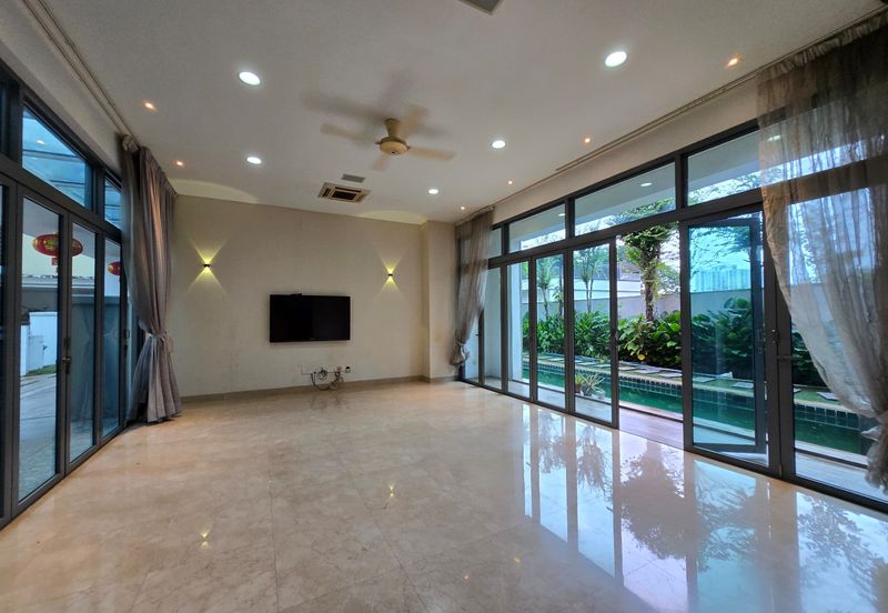 The Residence, Mont Kiara