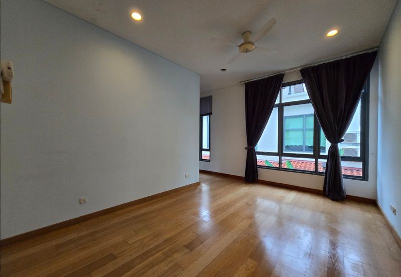 The Residence, Mont Kiara