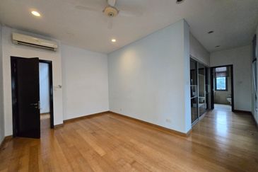 The Residence, Mont Kiara