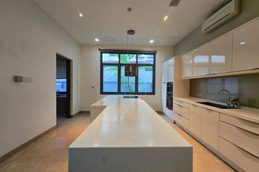 The Residence, Mont Kiara