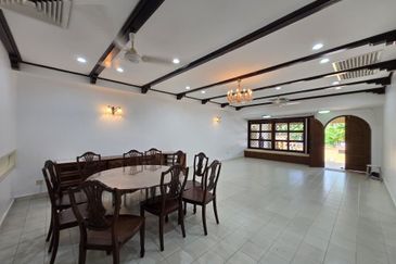 Jalan Tempinis Kanan