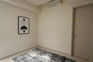 Residensi Solaris Parq